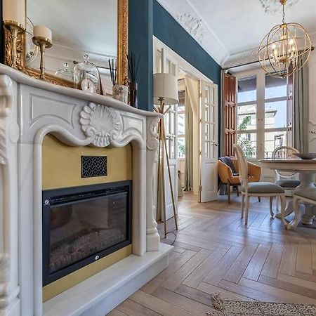 גרנדה Ch Elvira Luxury Apartment מראה חיצוני תמונה