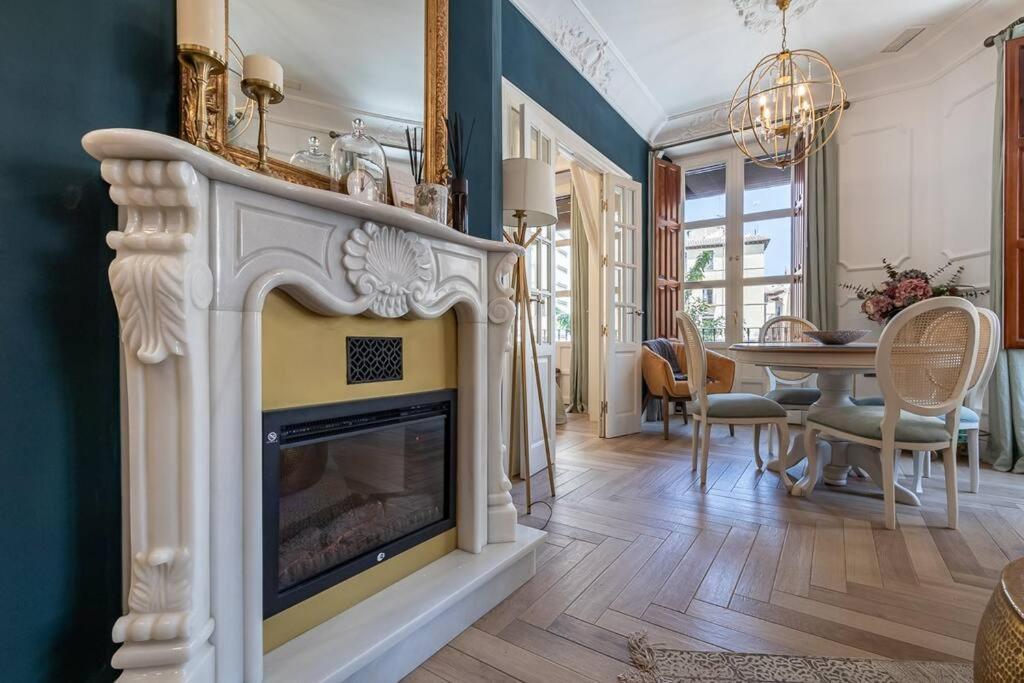 גרנדה Ch Elvira Luxury Apartment מראה חיצוני תמונה